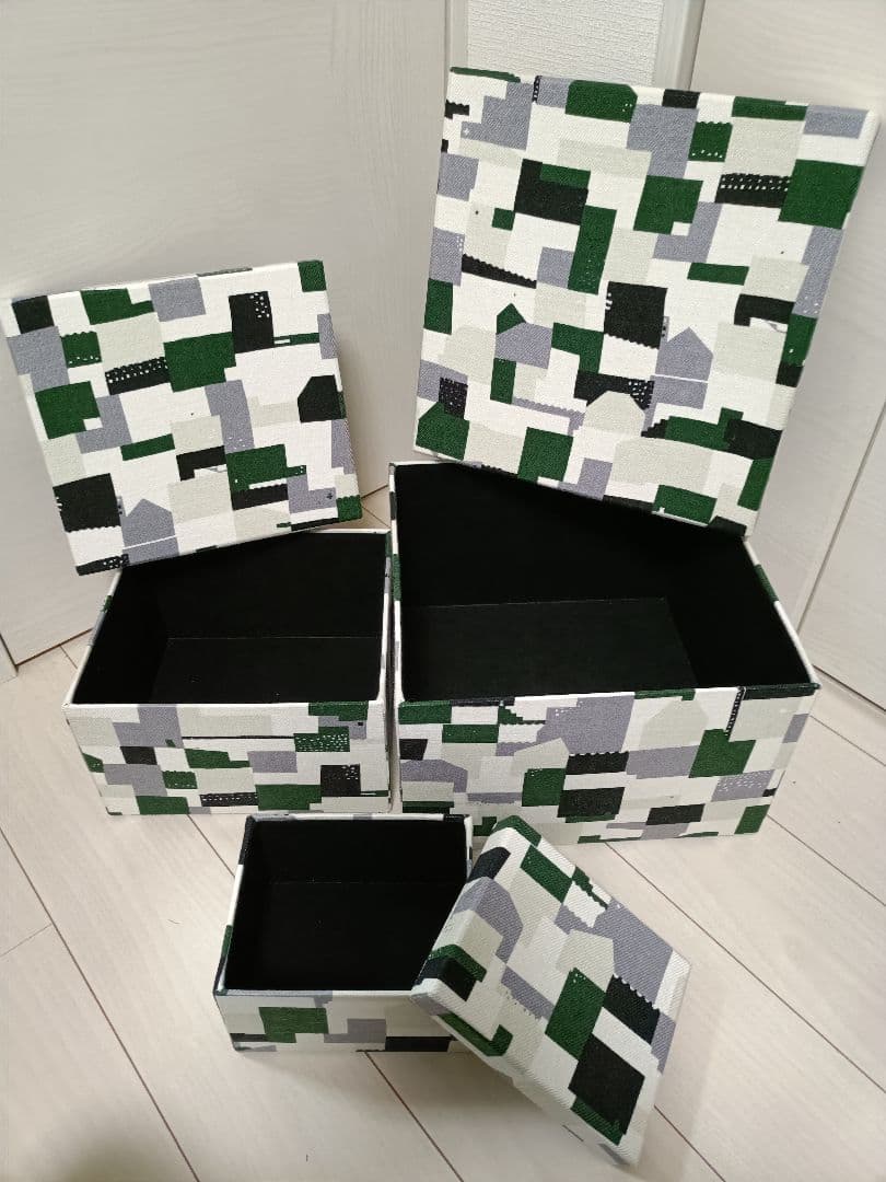 新品未使用　ミナペルホネン　ファブリックボックス　大中小　３個セット　正規品