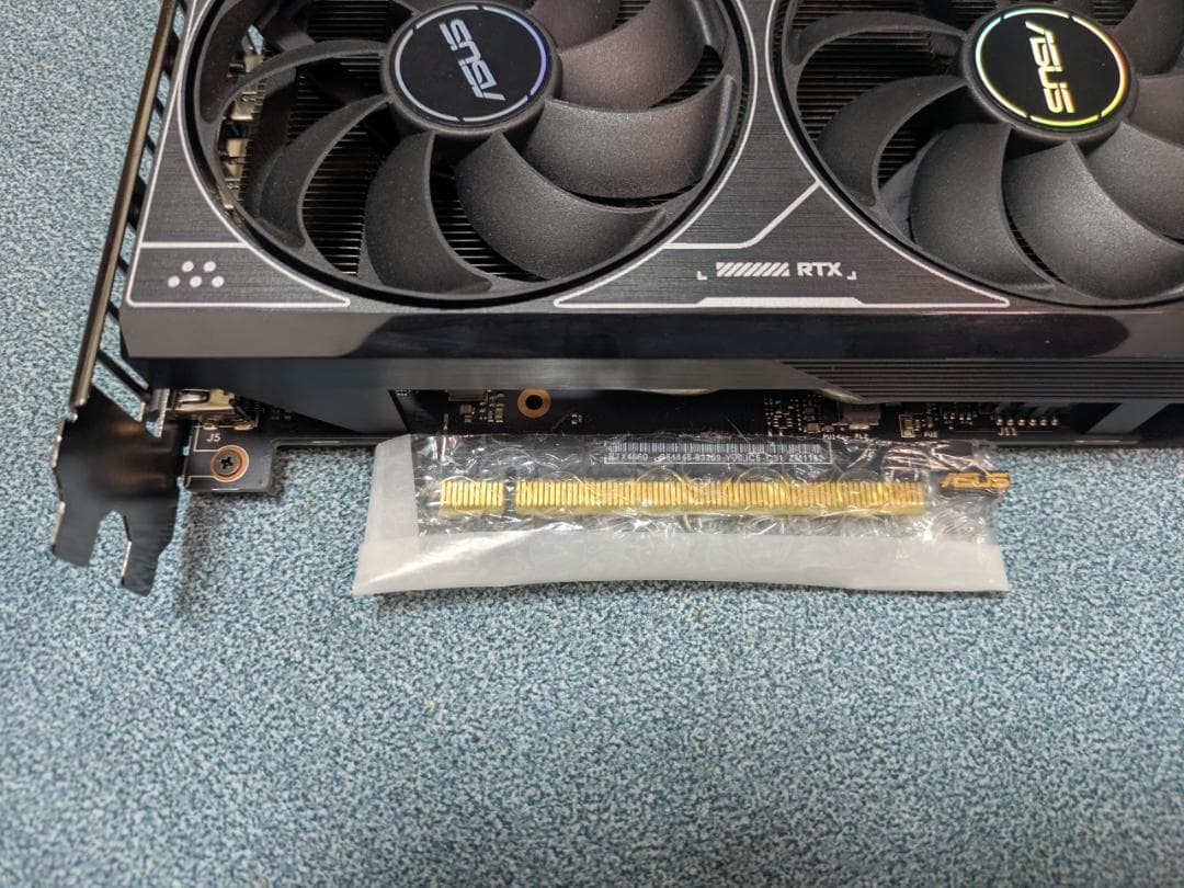 グラフィックボード・グラボ・ビデオカード ASUS GeForce RTX 4060 8GB