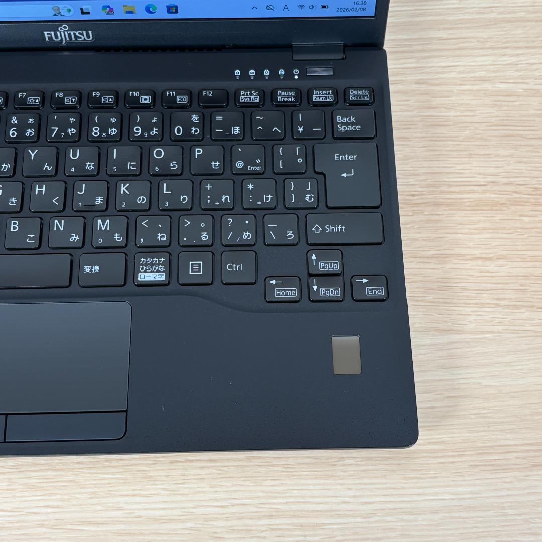 富士通　11世代i5　美品　ノートパソコン　Windows11　オフィス付　13