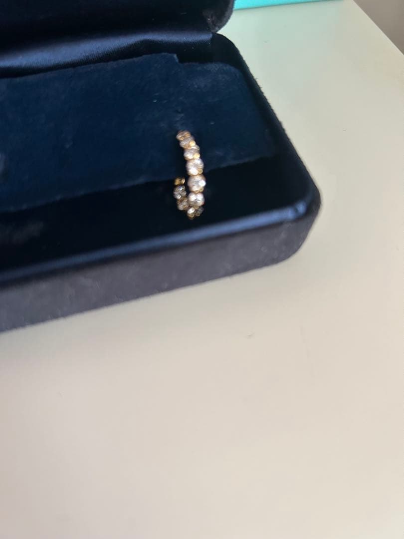 TIFFANY&COティファニー インサイドアウトフープピアス 片耳