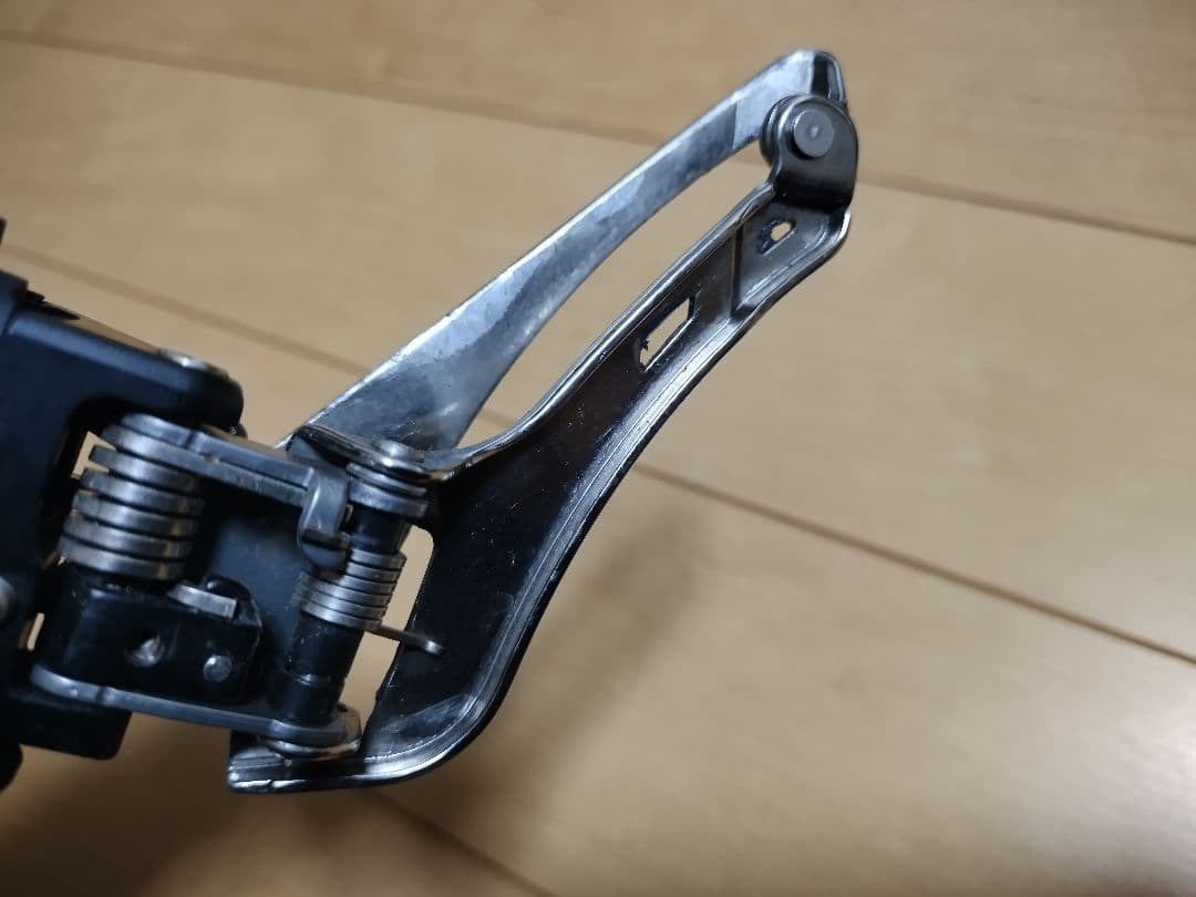 デュラエース　FD-R9150 フロントディレイラー　di2　dura−ace