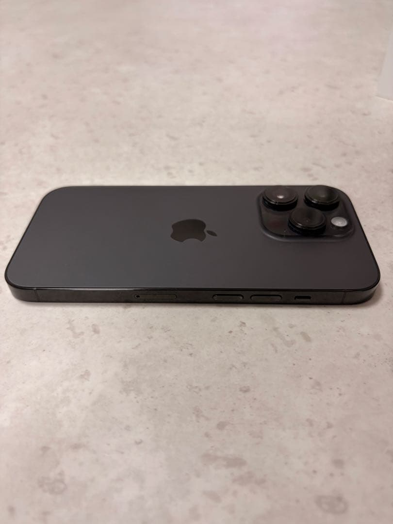 【美品】iPhone14pro 256GB スペースブラック