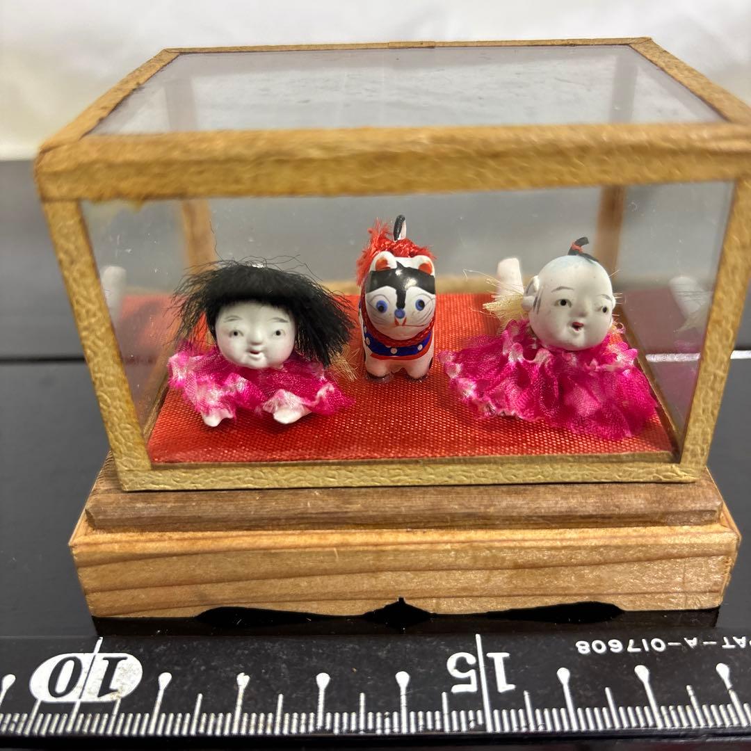 ❷アンティークハイハイ人形こま犬、亀ガラスケース桐箱童子大正昭和初期まとめて
