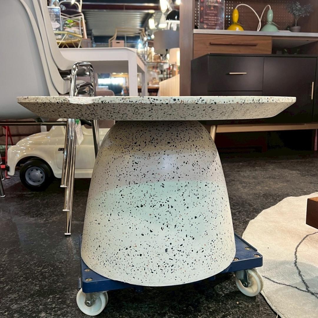 モーダエンカーサ フンギ60 コーヒーテーブル サイドテーブル 北欧モダン