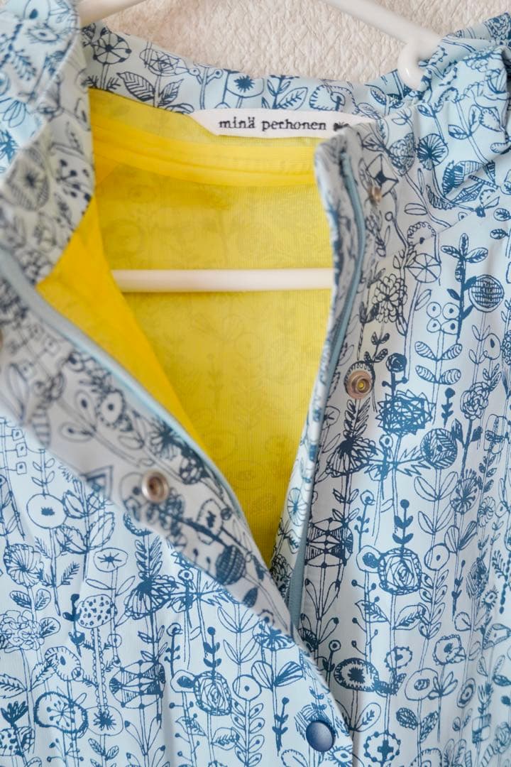 【限定価格】ミナペルホネン 「letter of flower」レインコート38