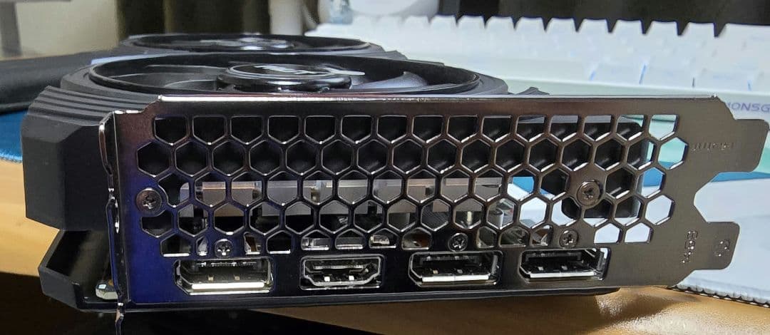 GeForce RTX™ 4060 Dual