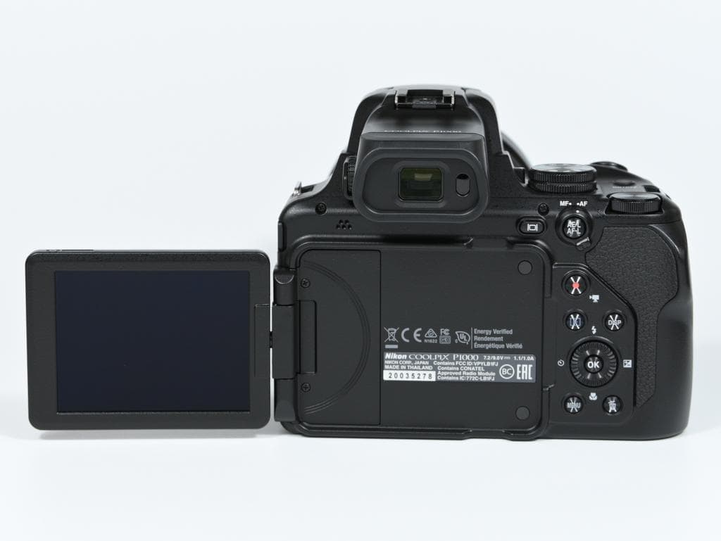 【ほぼ新品】 ニコン　Nikon COOLPIX P1000