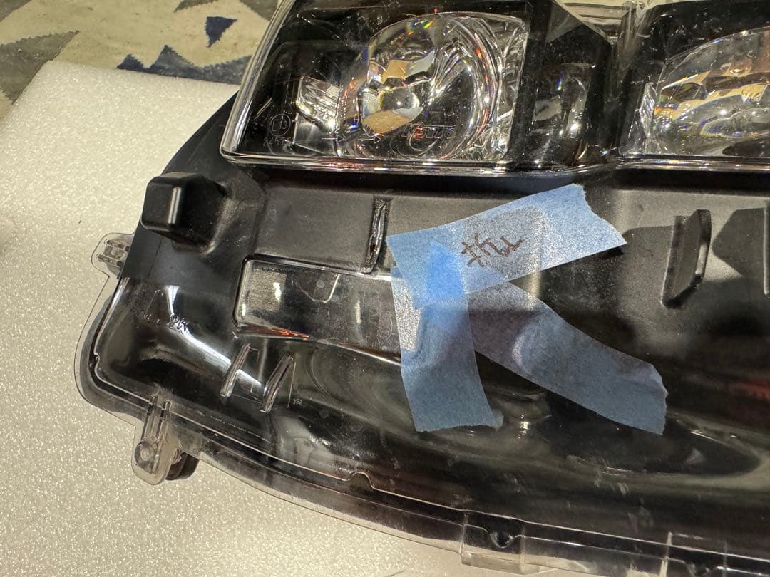 トヨタ　プリウス　PHV 左ヘッドライト 補修用