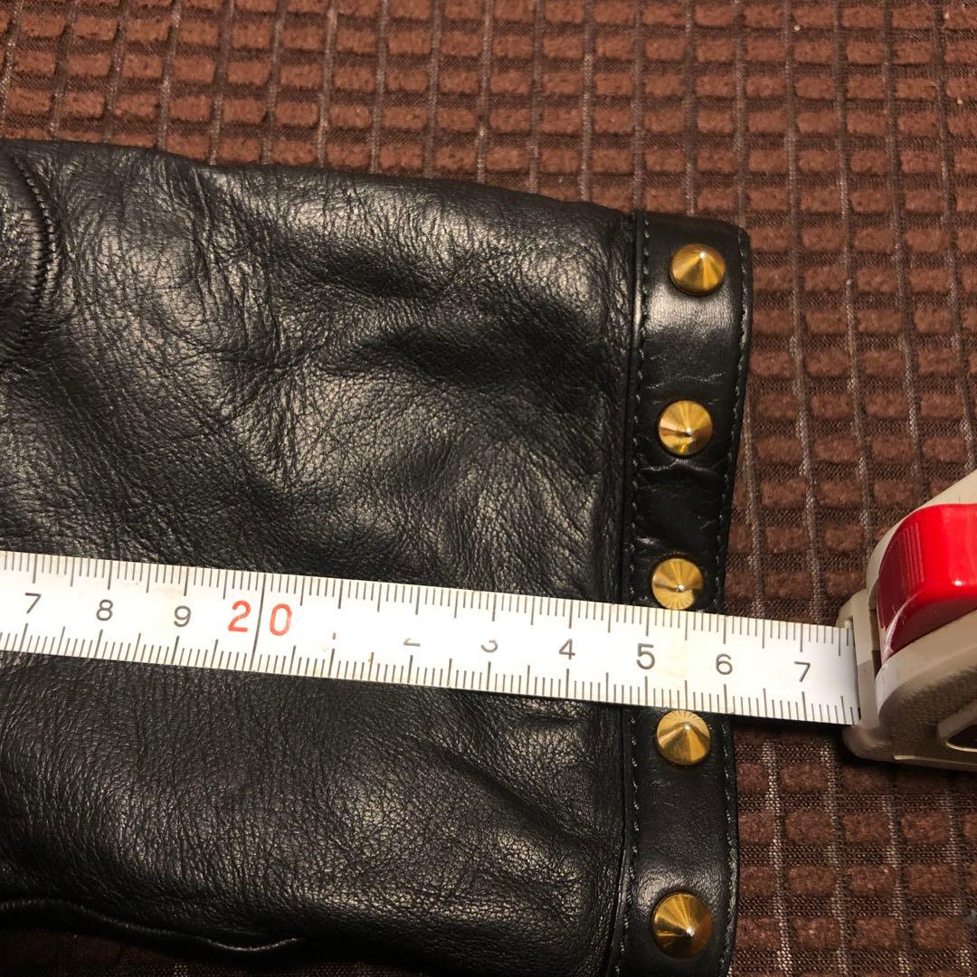 GUCCI スタッズ付き黒レザー手袋
