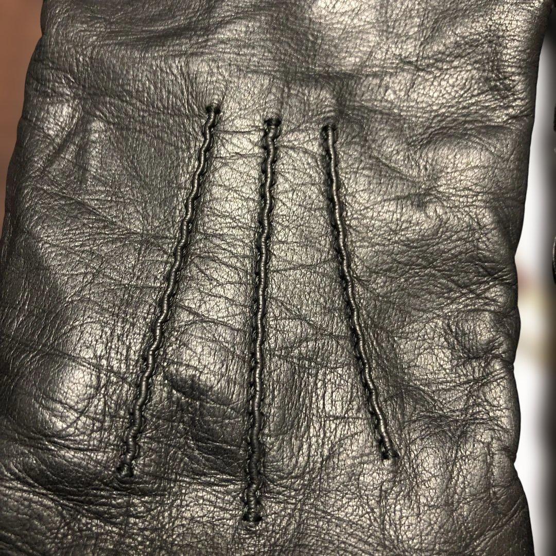 GUCCI スタッズ付き黒レザー手袋