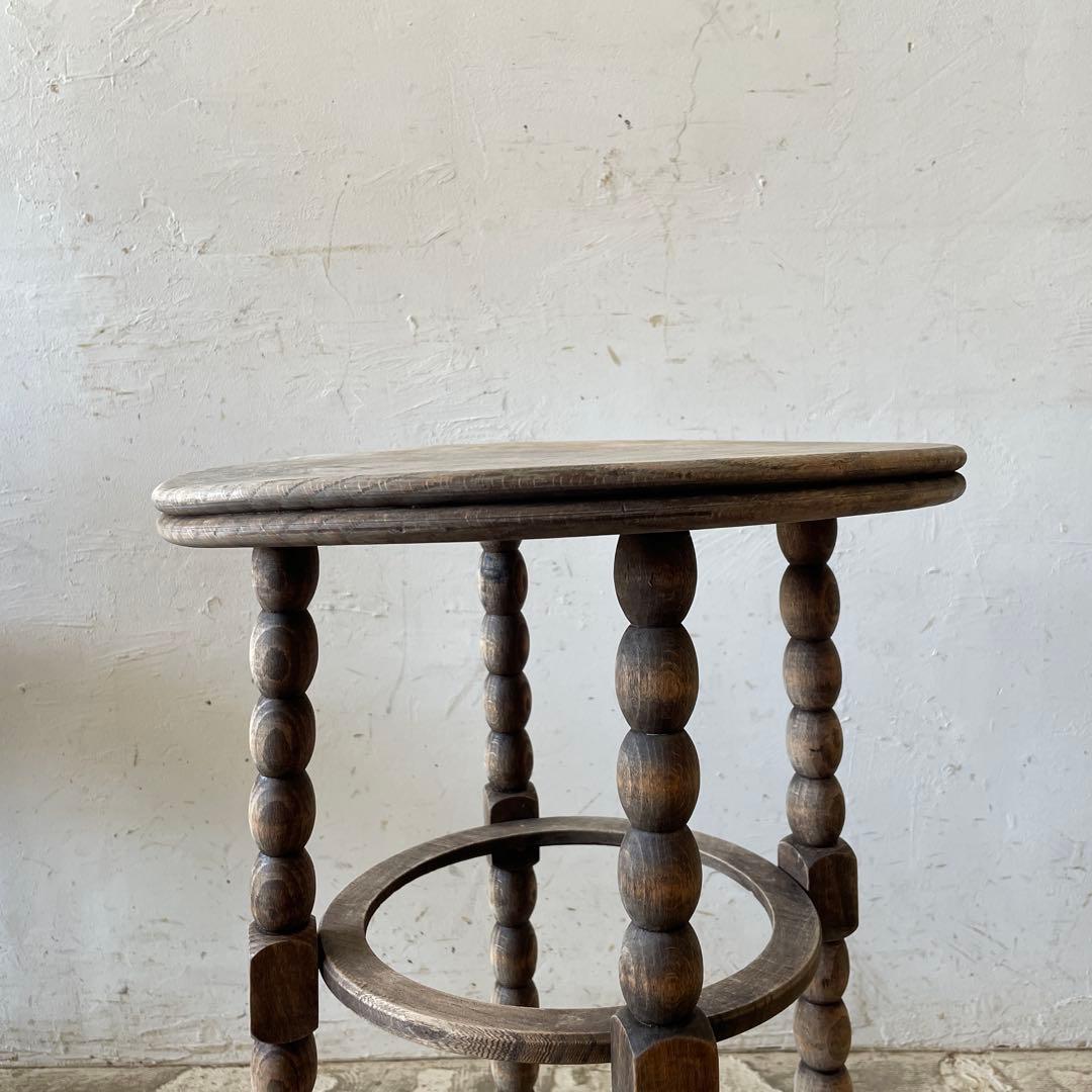 ビンテージ　ラウンドサイドテーブル 剥離