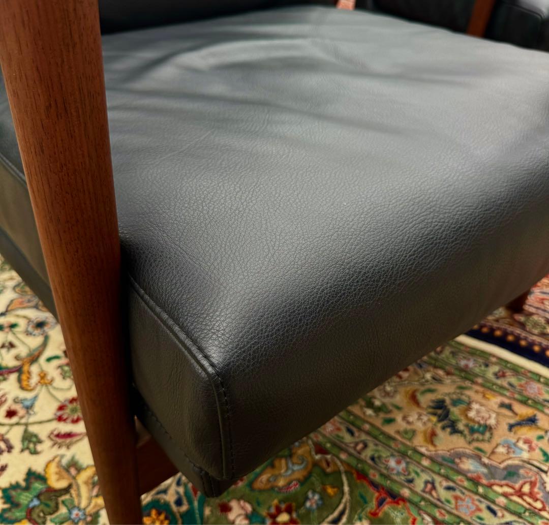 ぺこさん専用 アクタス HORSE SHOE 本革×マホガニー 高級