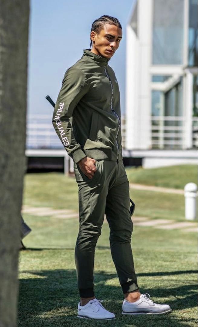 1PIU1UGUALE3 GOLF カーキジャケット　V L