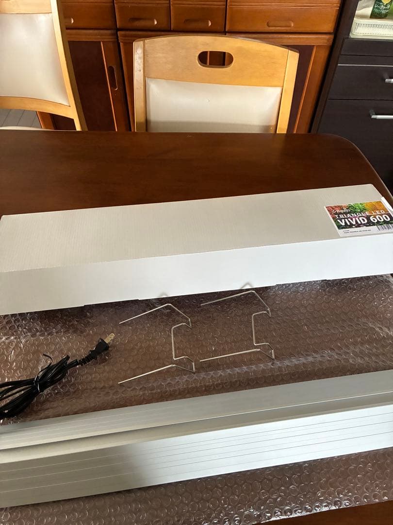 アクロトライアングルVIVID 600 LEDライト 本体