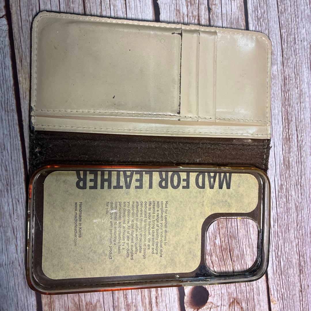 新品iPhone 13 Promax シエラブルー本体とヘビ皮幸運ケース付き