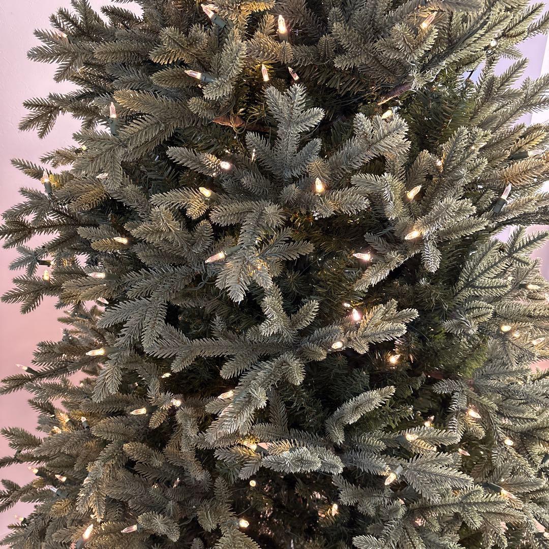 【引取り限定】LEDライト付きクリスマスツリー　220-240cm