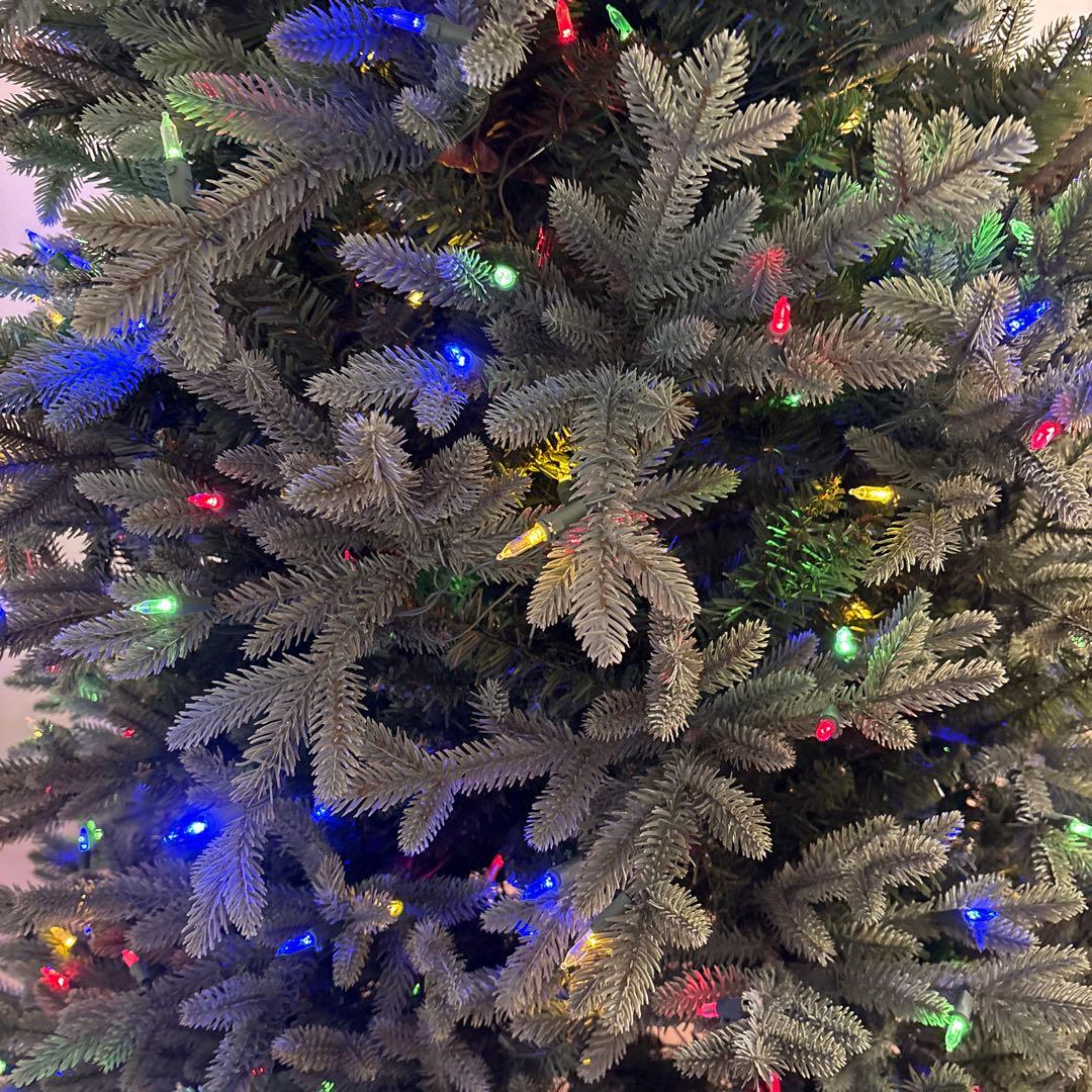 【引取り限定】LEDライト付きクリスマスツリー　220-240cm