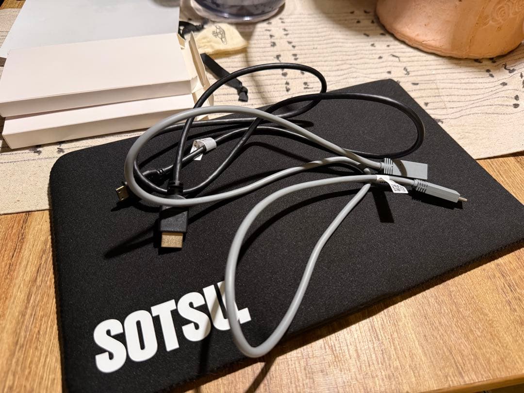 SOTSU 14インチ ポータブルモニター