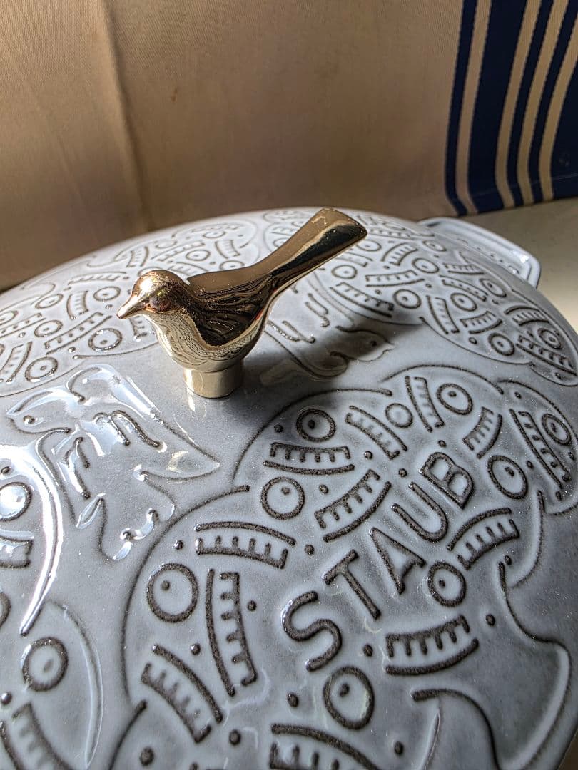 STAUB（ミナ ペルホネン）オーバルホットプレート ２３㎝　グレー