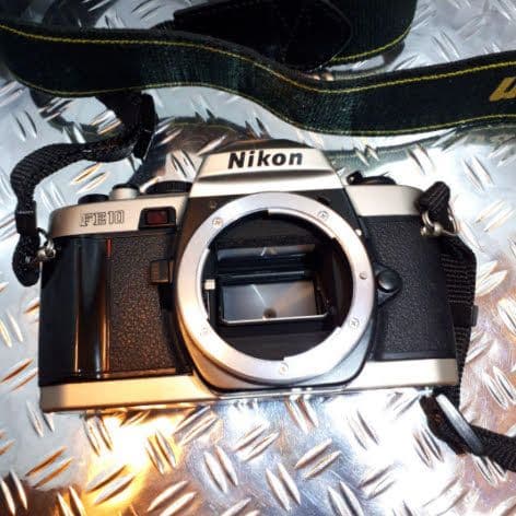 Nikon/ニコンFE10＋AF NIKKOR 28〜70㎜