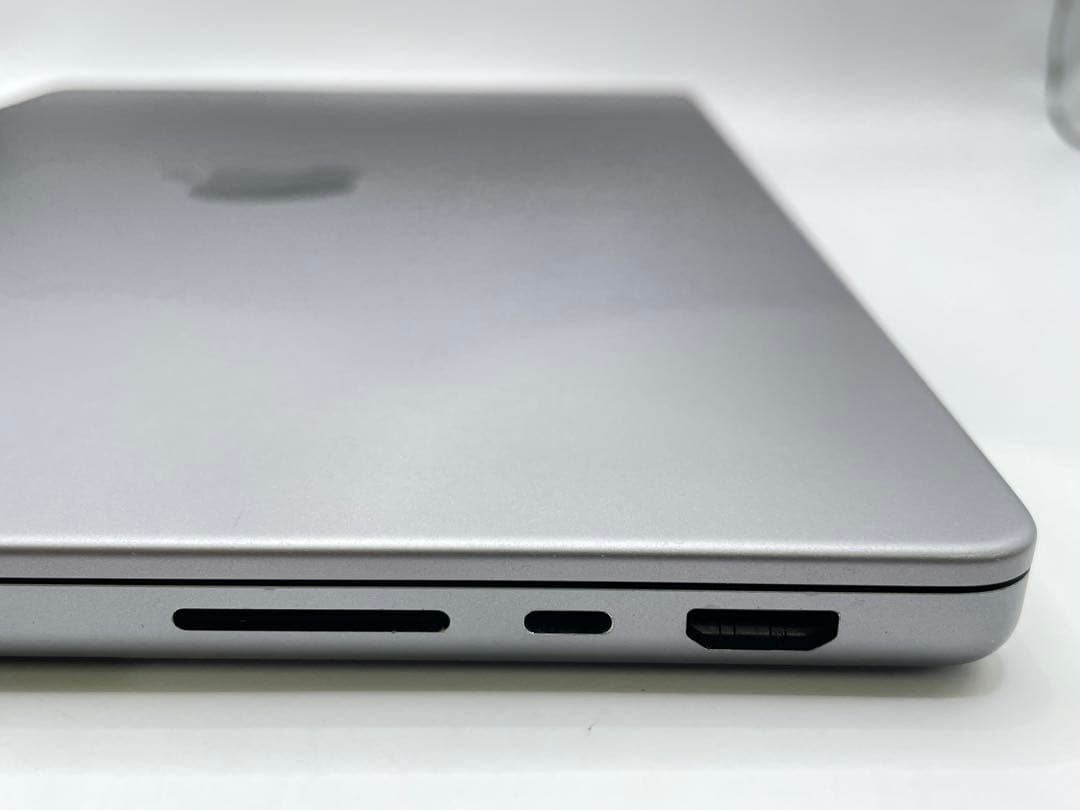 MacBook Pro 2021 M1 Pro(16GB / 1TB)中古品