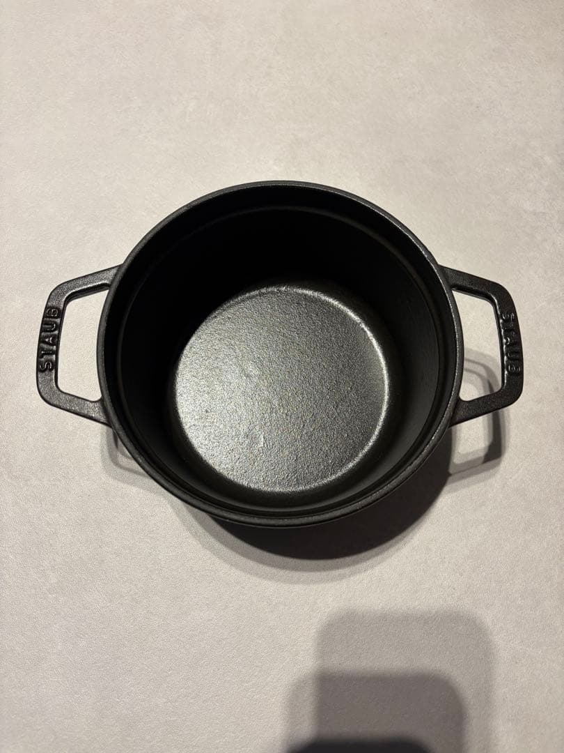 ストウブ ミニ ココット ラウンド ブラック 16cm