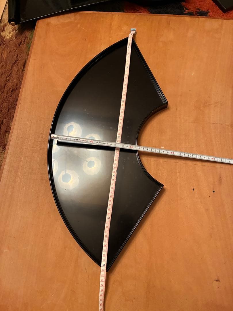 黒い漆器 半月形と長方形の盆セット