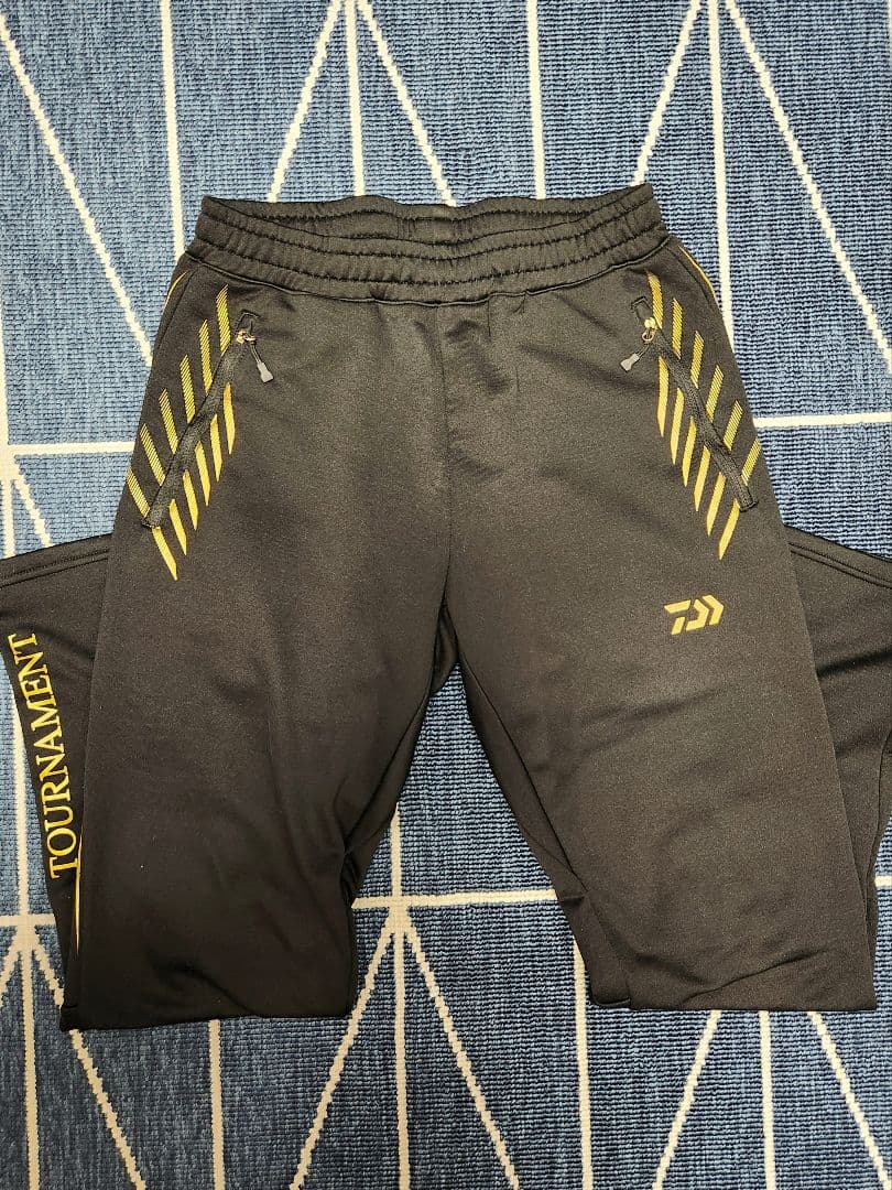 ダイワ トーナメント ジャージスーツ DI-1007T ブラック　サイズM