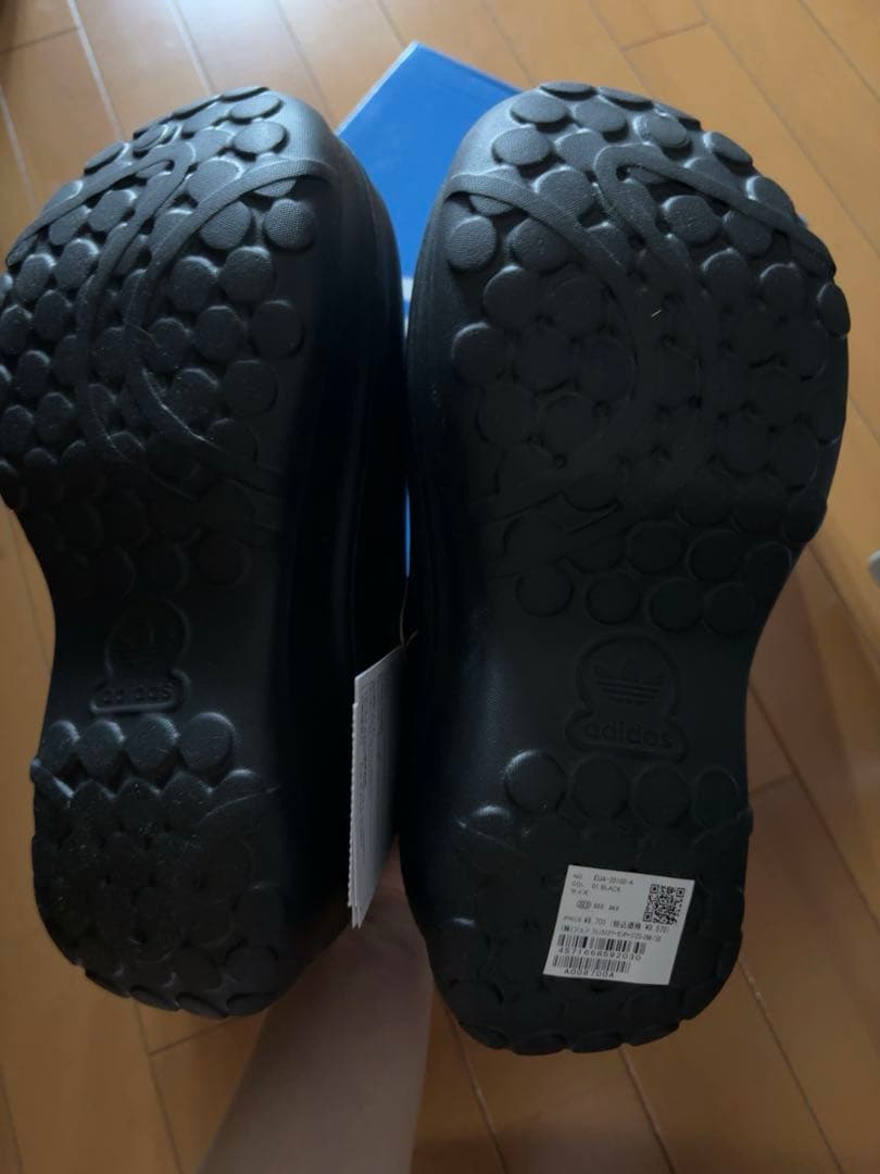 【adidas(アディダス)】ADIFOM STAN MULE W