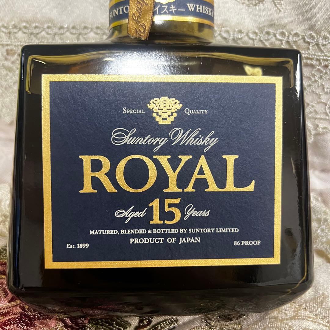 サントリーウィスキーローヤル　プレミアム15年　700ml　未開栓古酒