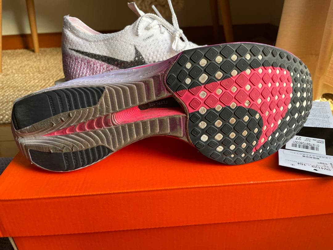 Nike ヴェイパーフライネクスト%3 27cm ホワイト/ピンク