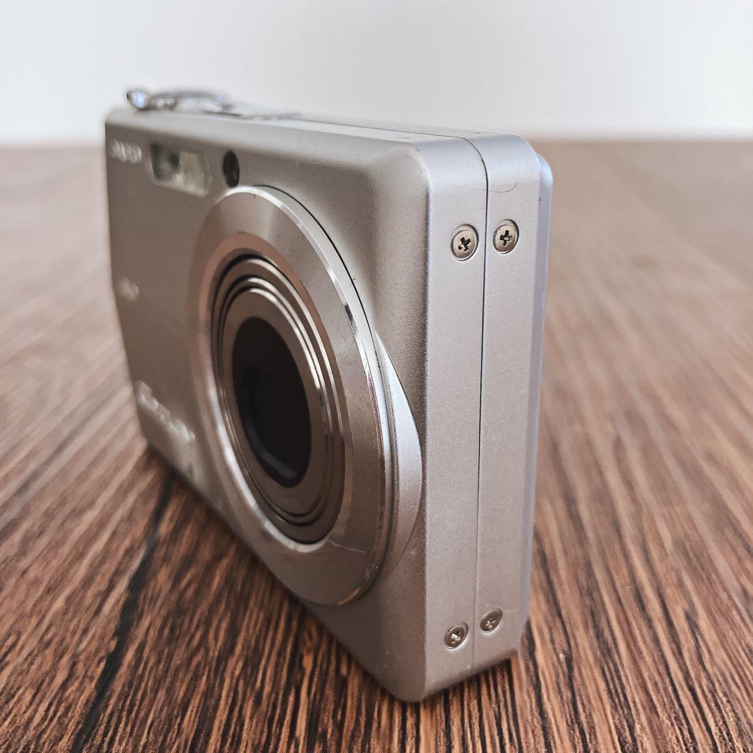 【動作品】CASIO EXILIM EX-Z600 デジタルカメラ　シルバー