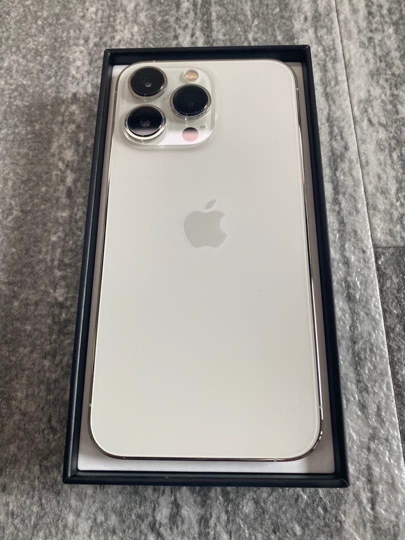 iPhone 13 Pro 256GB シルバー 美品