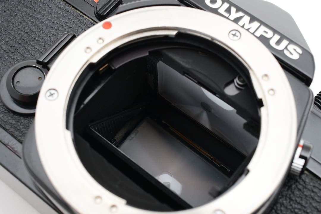 Olympus OM-1 50mm F1.8 ブラック モルト新品 #8008