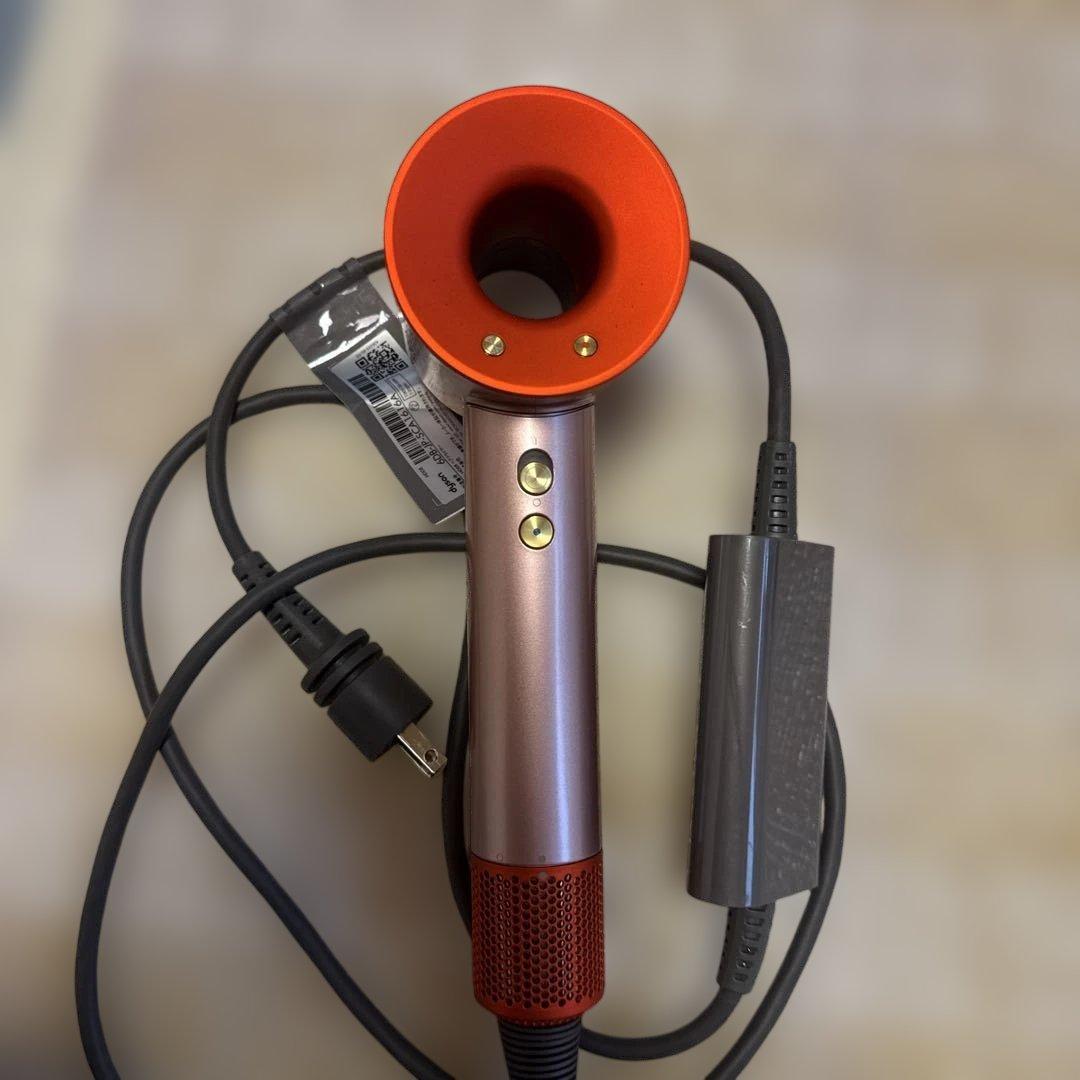 【5%OFF 12/20まで】ダイソンヘアドライヤー HD08さくらロゼゴールド