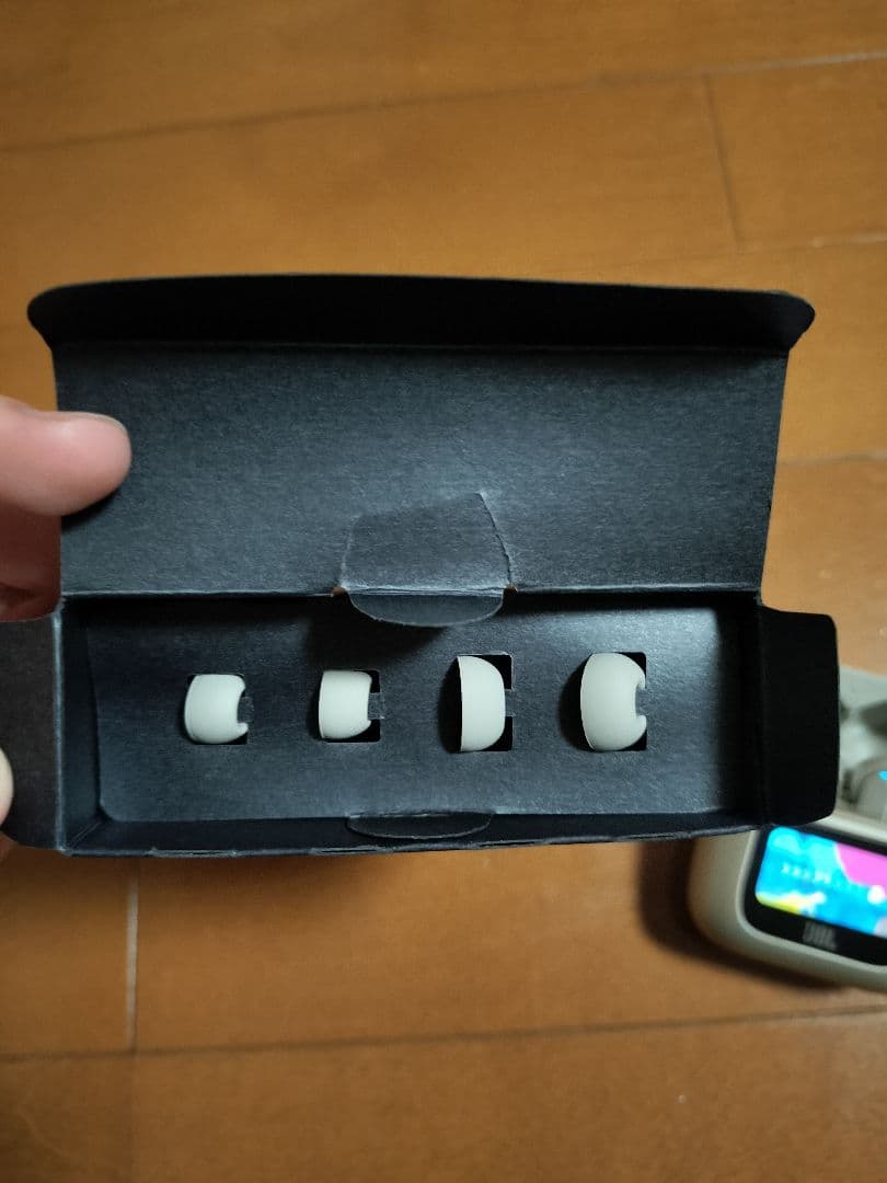 ワイヤレスイヤホン　JBL tour pro 2　 動作確認済み