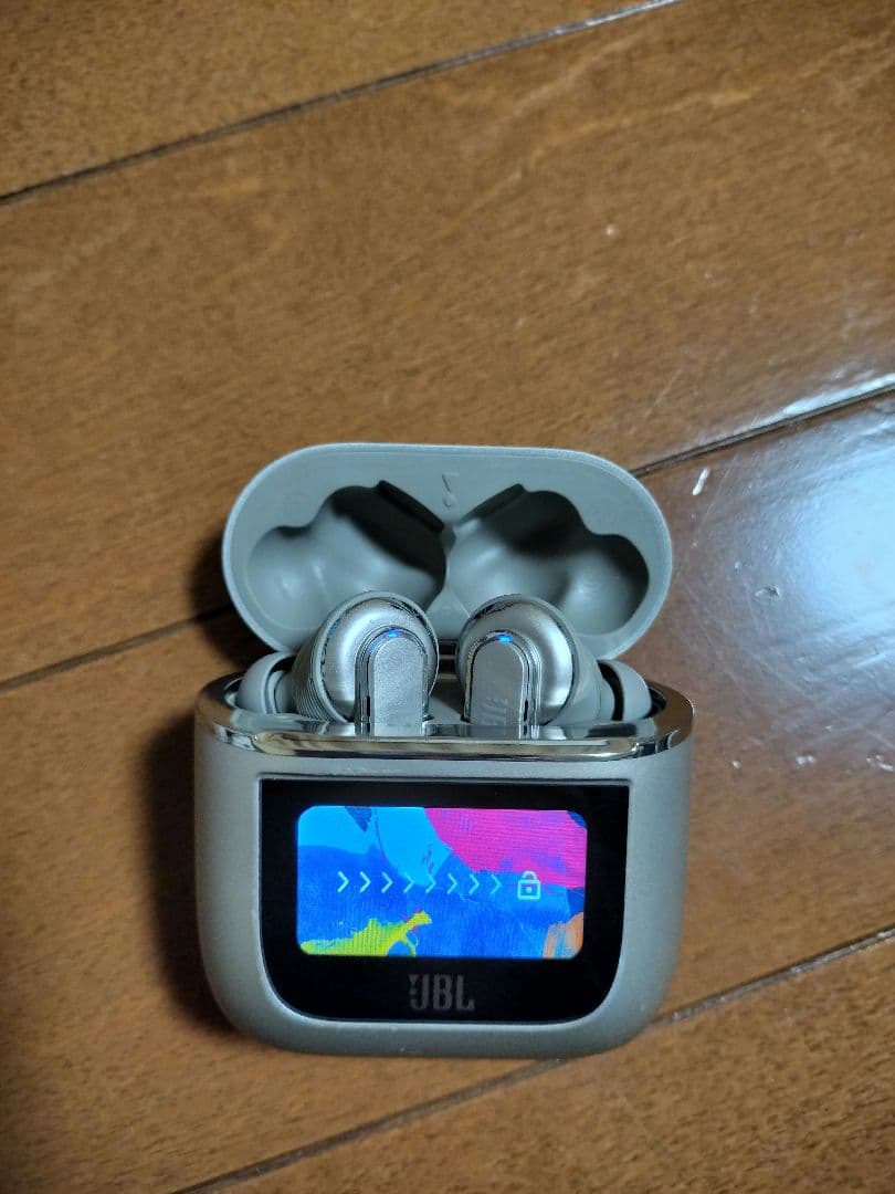 ワイヤレスイヤホン　JBL tour pro 2　 動作確認済み