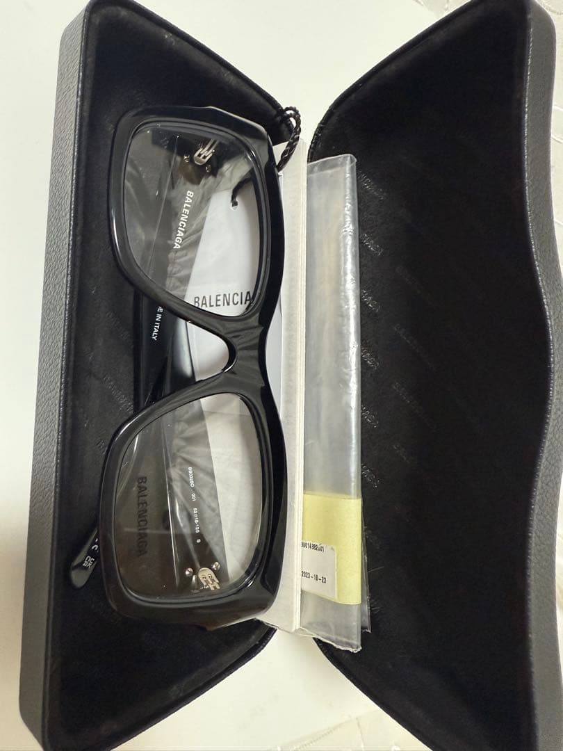 BALENCIAGA ブラックメガネケース付きレイデス/メンスokay