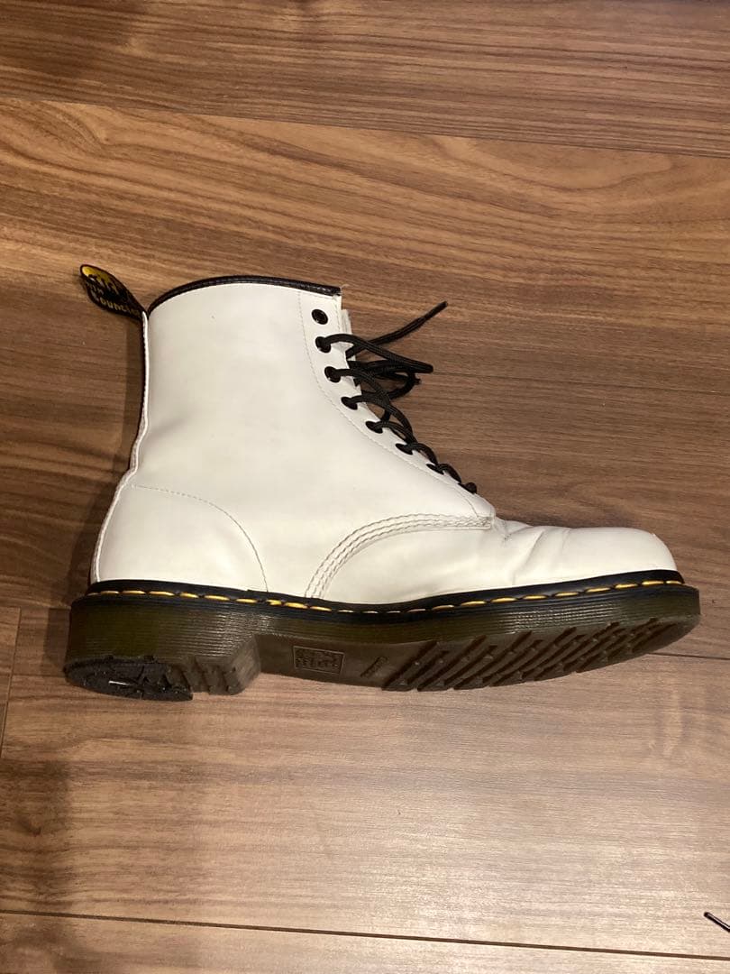 m*o様 ドクターマーチン　1460 UK9 ホワイトレザー レースアップブーツ