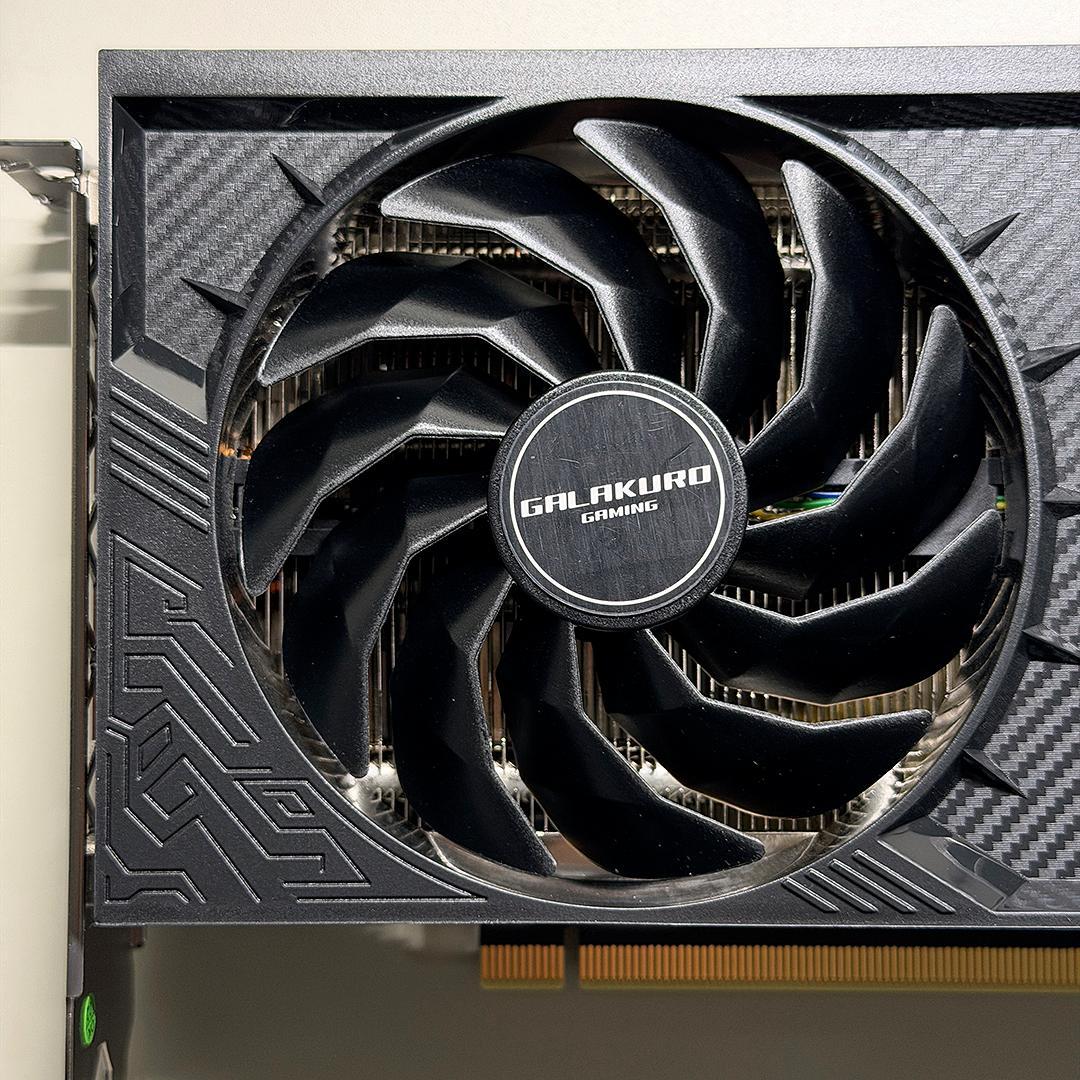 【美品】RTX 4070 12GB 玄人志向 GALAKURO AD103仕様