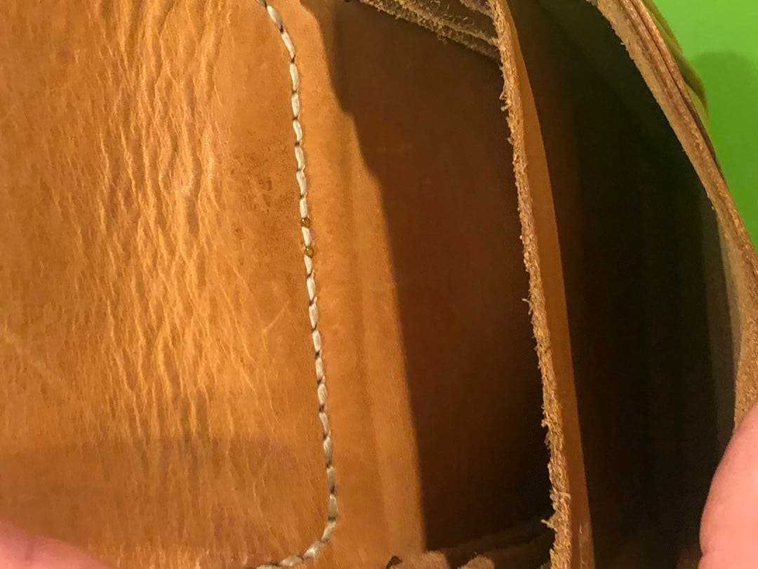 LUCKY JOHN メディスンバック