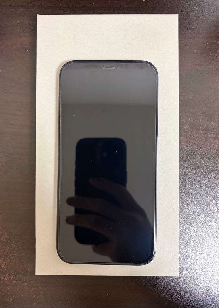 【美品】Apple iPhone 12 ブラック128GB 81% SIMフリー