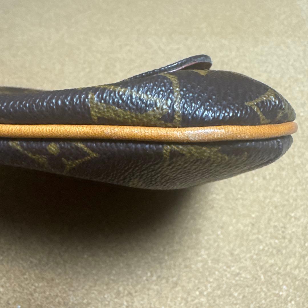 ルイヴィトン　LOUIS VUTTON ショルダーバッグ