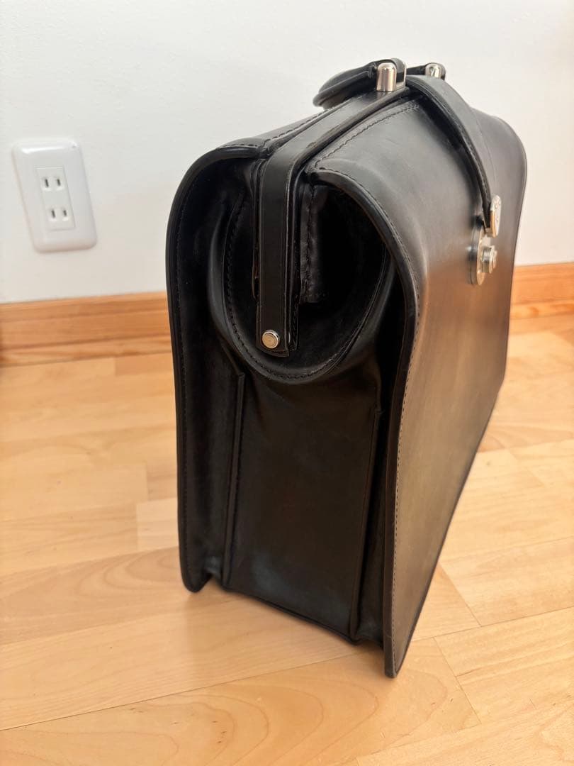 土屋鞄　ダレスバック　鍵付き