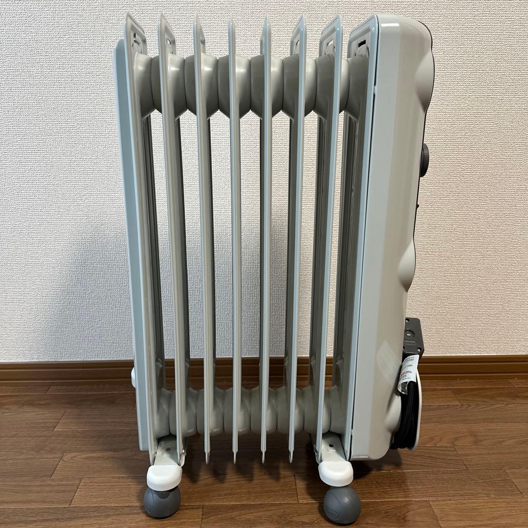 DeLonghi オイルヒーター　RHJ11G0812-DG