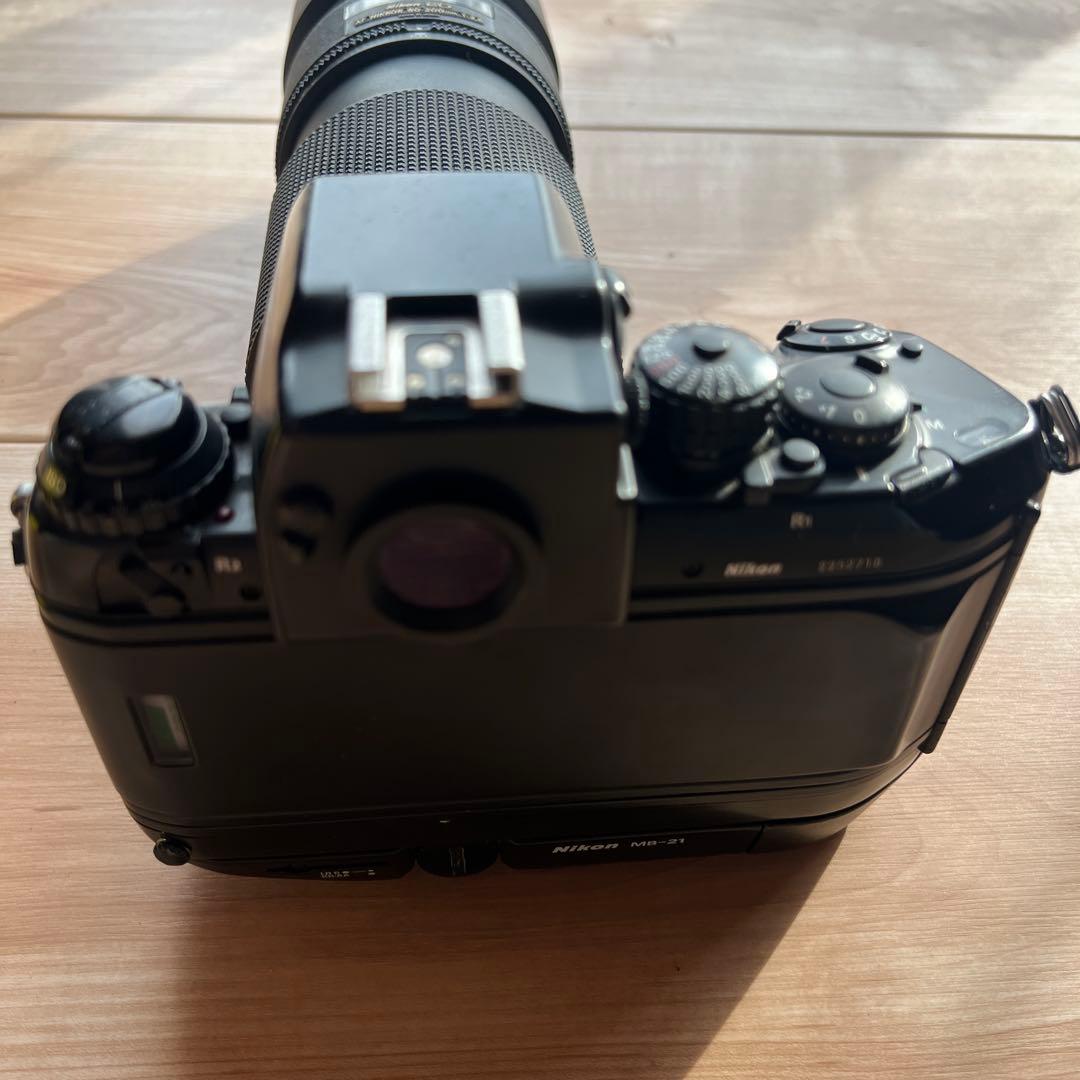 Nikon フィルム一眼レフカメラ 望遠レンズ付き