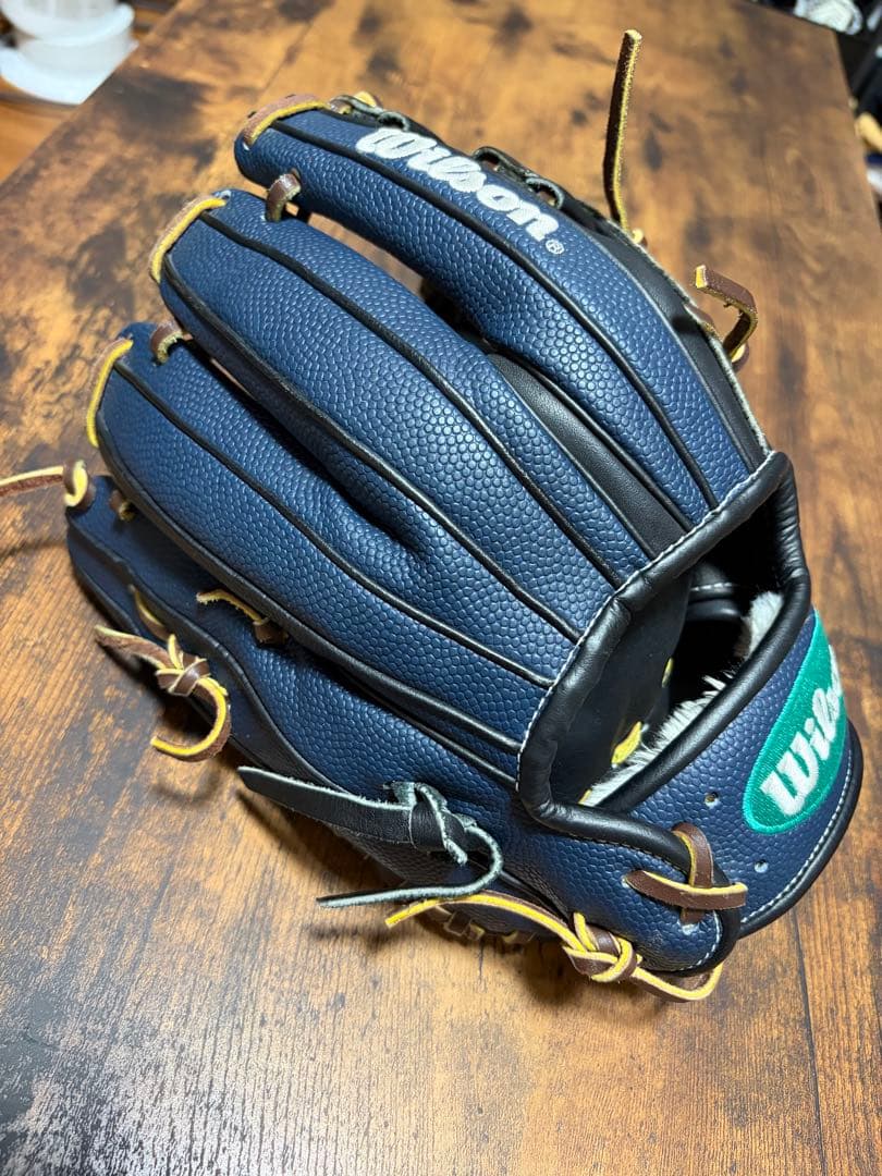 Wilson 軟式グローブ ネイビー/ブラック