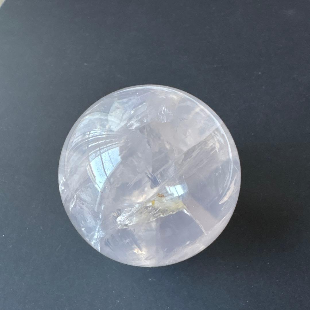 モザンビーク産　透明感！スターローズクォーツスフィア　約68.5ミリ大玉