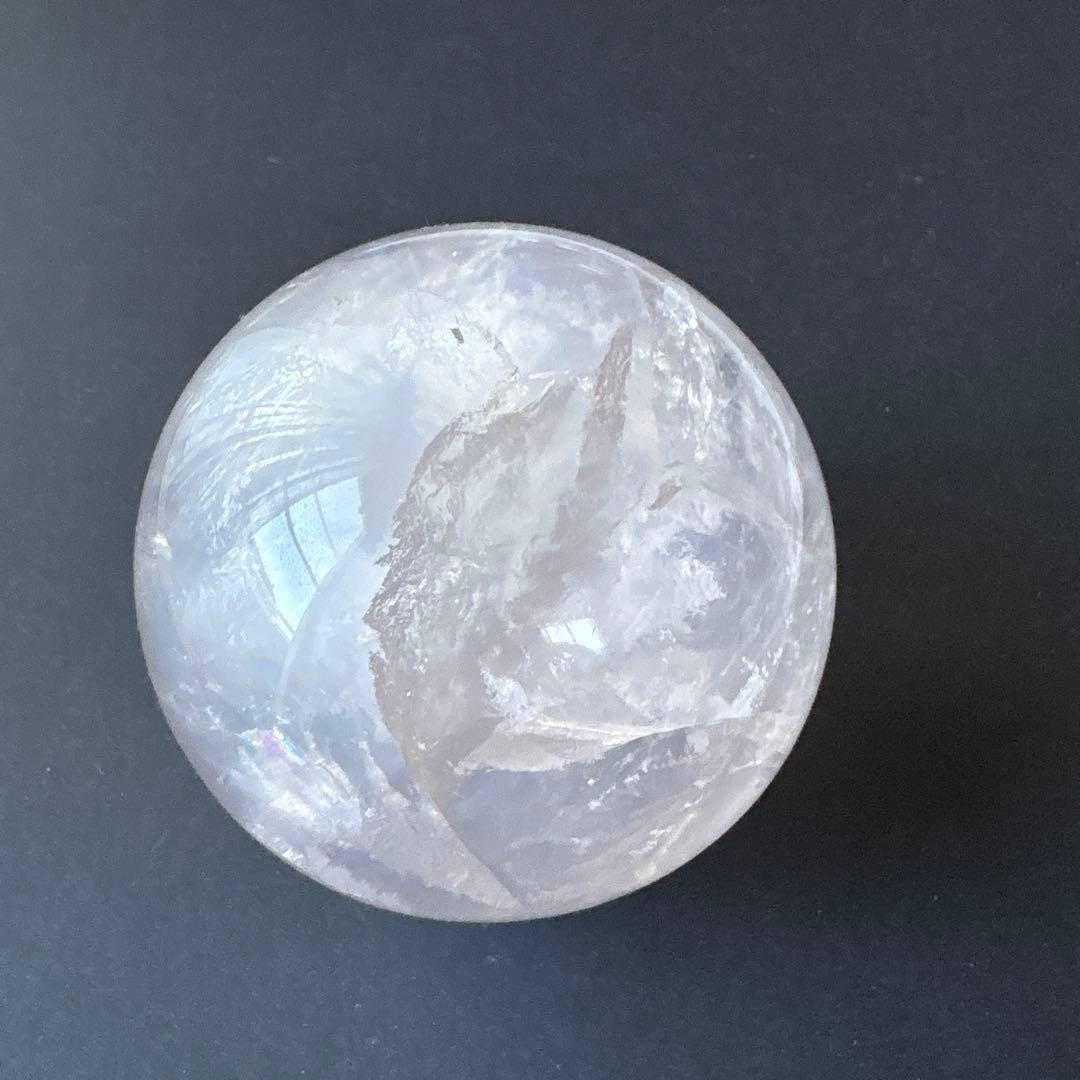 モザンビーク産　透明感！スターローズクォーツスフィア　約68.5ミリ大玉