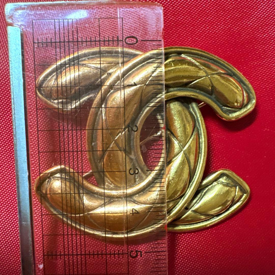 n*a様 2903★CHANEL ブローチ　1152 マトラッセ　ココマーク　ゴ